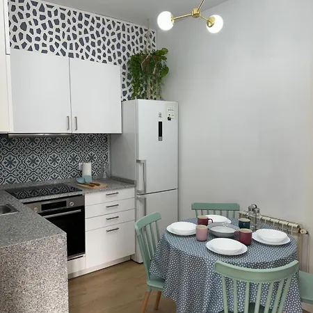 Terraza De Ciudad, Familly * Vigo